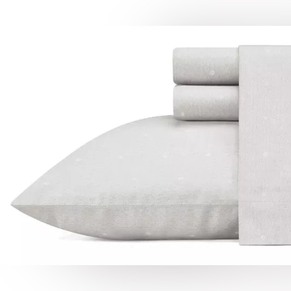 Vera Wang Luxurious Satin Weave Eyelet Off White 4 Pc Queen Sheet Set Cotton NWT